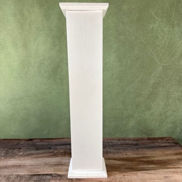 white footed pedestals b